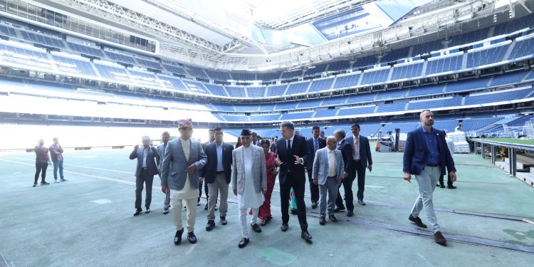 सात नम्बर जर्सी बोकेर रियल मड्रिड रंगशालामा प्रधानमन्त्रीको भ्रमण (तस्वीरहरू)