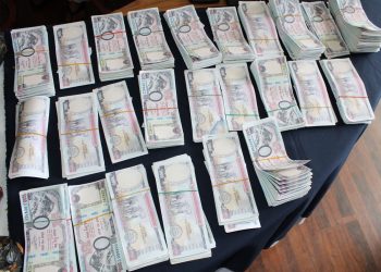 सुर्खेतमा ठूलो मात्रामा नक्कली नोट र लागूऔषध अफिमसहित ५ जना पक्राउ