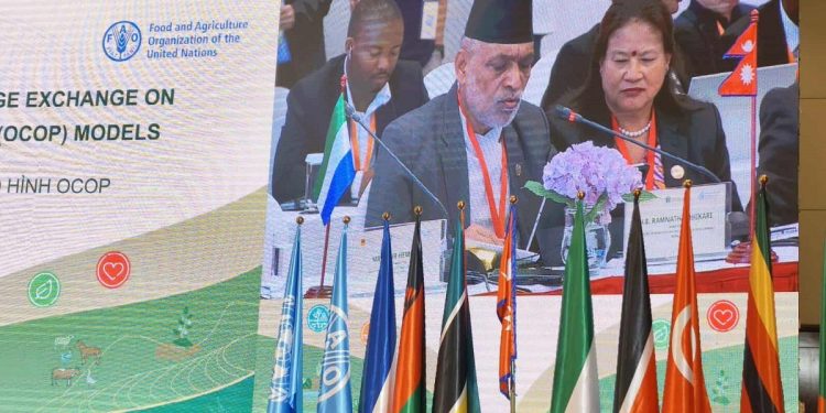 कृषि विकासका लागि साझा अनुभव महत्वपूर्ण : मन्त्री रामनाथ अधिकारी