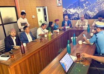 अब हेल्मेट नलगाउने दुई पाङ्ग्रे सवारी चालकलाई इन्धन नदिइने