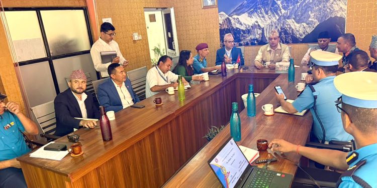 अब हेल्मेट नलगाउने दुई पाङ्ग्रे सवारी चालकलाई इन्धन नदिइने