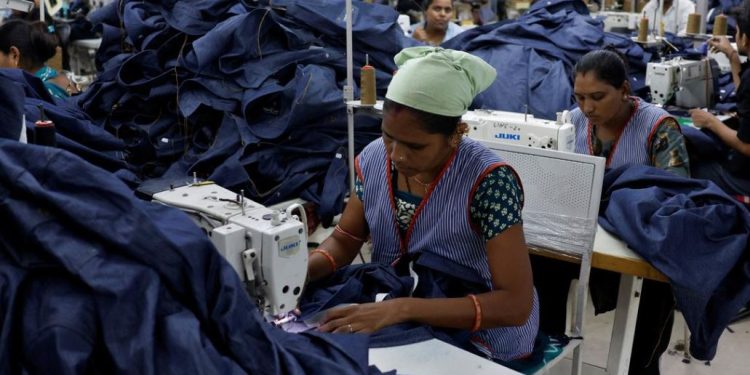 अमेरिकाद्वारा भारतमाथि २५ प्रतिशत कर थप, कपडा उद्योग बन्द