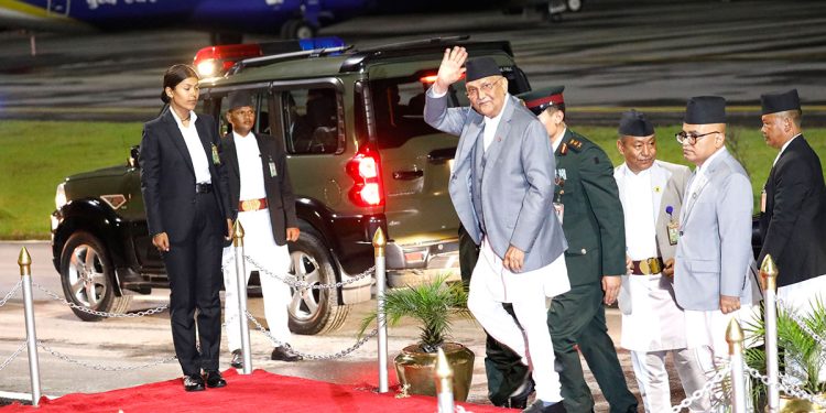 प्रधानमन्त्री स्वदेश फिर्ता