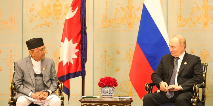 प्रधानमन्त्री ओली र रुसी राष्ट्रपति पुटिनबीच आधा घण्टा एक्लाएक्लै छलफल, के भयो कुरा ?