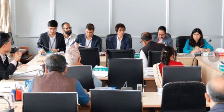 निजामती सेवकको अवकाश उमेरबारे विवाद, विधेयक पारित हुन सकेन