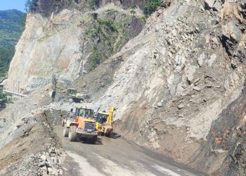 मुग्लिन-नारायणगढ सडकखण्ड : पहिरो हटाउने काम ६० प्रतिशत सम्पन्न