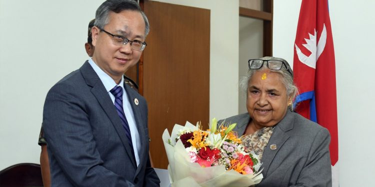 प्रधानमन्त्री कार्की र चिनियाँ राजदूतबीच भेटवार्ता