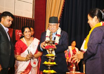 नयाँ आन्दोलनमा जानुपर्ने हुनसक्छ, तयार रहनू: प्रचण्ड