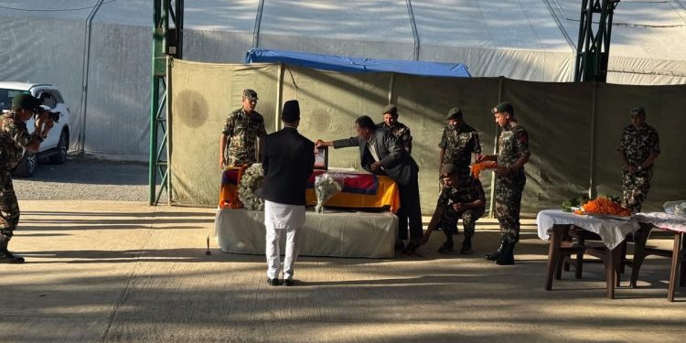 काठमाडौं आइपुग्यो विपिनको शवः प्रधानमन्त्रीसहितले दिए श्रद्धाञ्जली