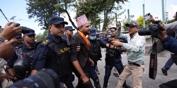 माइतीघरबाट निकोलस भुसालसहित ३ जना पक्राउ