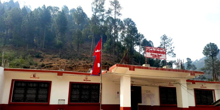 सुर्नया गाउँपालिकामा स्वास्थ्य सेवा प्रभावित, औषधि अभावको समस्या