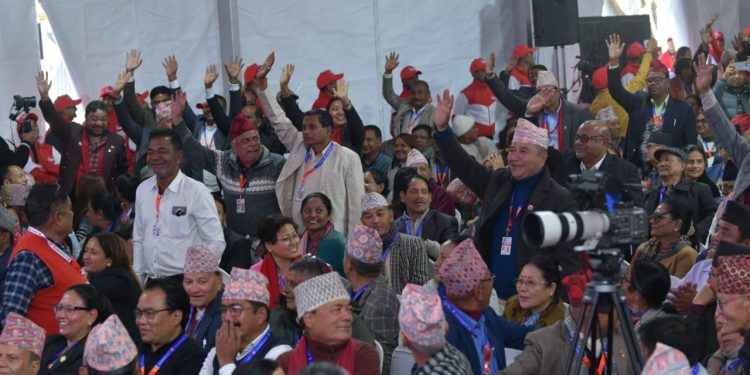 तस्वीरमा हेर्नुस् एमाले बन्दसत्र