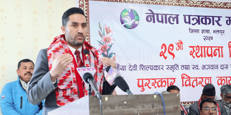 मन्त्री खरेल भन्छन्-चुनाव उठ्नेबारे कुनै निर्णय गरेको छैन