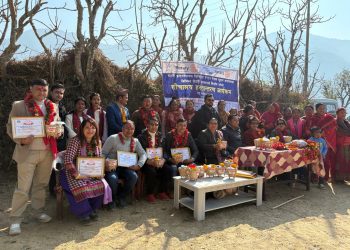 रोटरी तथा इनरह्विलद्वारा पैयूँमा ३० शौचालय हस्तान्तण