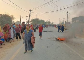 ट्रक दुर्घटनामा पाँच मजदुरको मृत्यु, बर्जुमा सडक अवरुद्ध