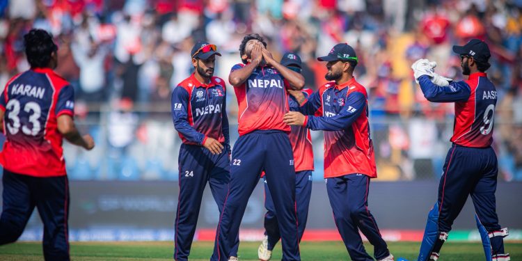 विश्वकपको पहिलो खेलमा नेपाल इंग्ल्यान्डसँग ४ रनले पराजित