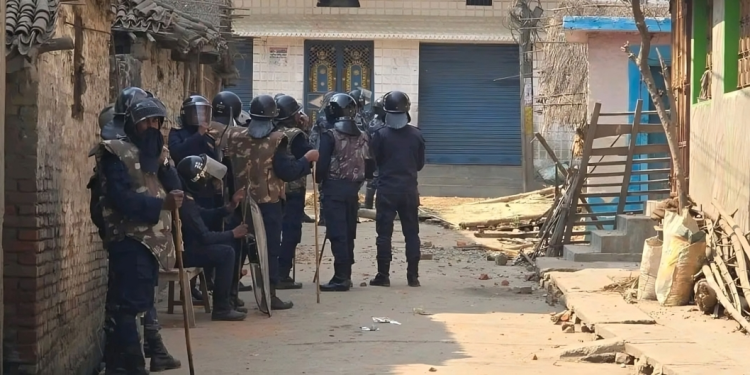 गौरमा फेरि कडा पारियो कर्फ्यु, जनमतका जिल्ला संयोजक पक्राउ