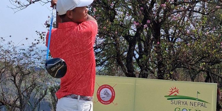 सूर्य नेपाल वेस्टर्न ओपन जारी, भुवन नगरकोटीलाई एक स्ट्रोकको अग्रता