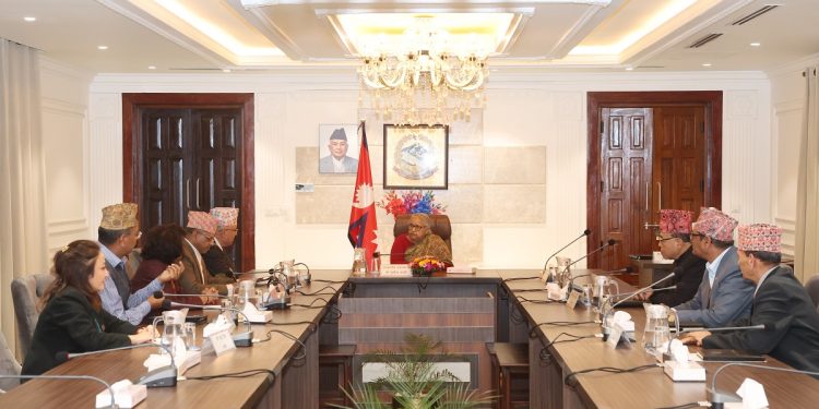 नेपाली नागरिकको अवस्था निरन्तर अनुगमन गर्न दूतावासलाई सरकारको निर्देशन