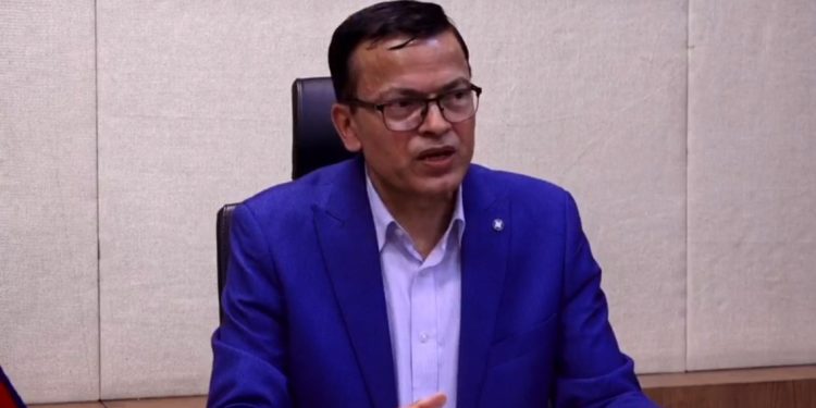 जेनजी आन्दोलनमा दमनः ओली र लेखकपछि काठमाडौंका तत्कालीन सिडिओ पनि पक्राउ