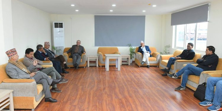 अध्यक्ष ओलीको गिरफ्तारीविरुद्ध एमालेले गर्‍यो सडक आन्दोलन घोषणा, कांग्रेस मौन