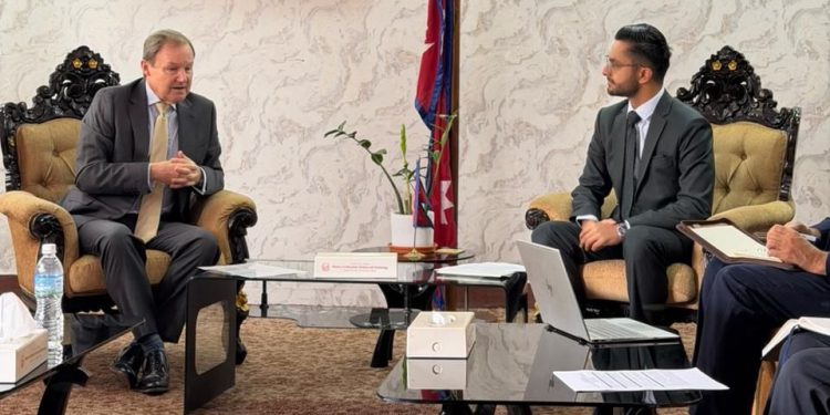 अजिटम स्कुलका लागि बेलायतले सहयोग गर्ने शिक्षामन्त्री पोखरेलको विश्वास