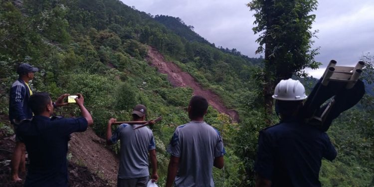 जाजरकोटमा पहिरोः तीन जनाको मृत्यु, दुई बेपत्ता
