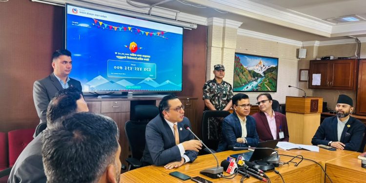 २५० रुपैयाँको सामान किन्दा कञ्चनपुरका उपभोक्ताले जिते १० लाखको बम्पर उपहार