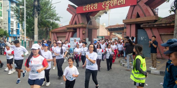 आरोग्यका लागि दौड, समाजका लागि योगदान: २ हजारभन्दा बढीको सहभागितामा दौड सम्पन्न