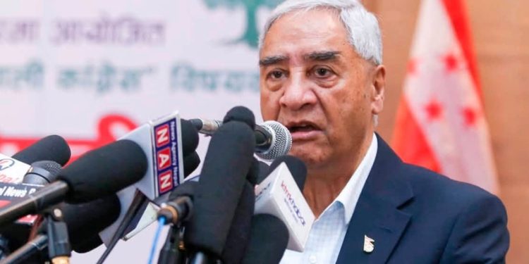 सर्वोच्चले कांग्रेसको रुख चिह्न र चारतारे झण्डा आफूलाई दिने देउवाको विश्वास