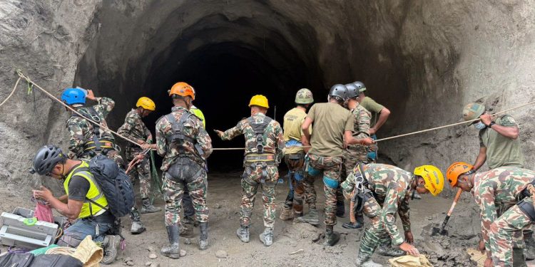 भोटेकोशी बाढी प्रभावित क्षेत्रको पुनःस्थापनाका लागि पूर्वाधार मन्त्रालयले गठन गर्‍यो कार्यदल