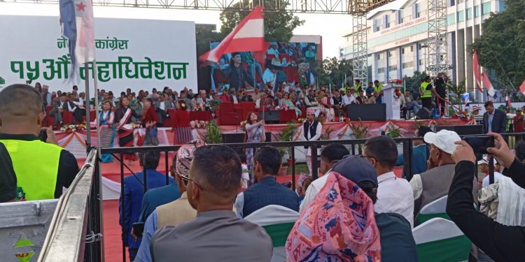 सभापति थापाको प्रतिवेदन : सत्ता राजनीतिबाट टाढिँदै कांग्रेसलाई जनतासँग जोड्ने प्रयास